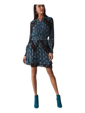 WHITE HOUSE BLACK MARKET Metallic
Clip-Dot Blouson Mini Dress, Size S.